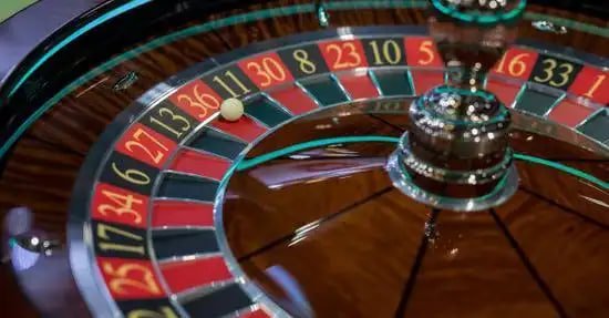 Tampilan dashboard pasar togel di purislot dengan kalender penarikan dan pilihan jenis pasar